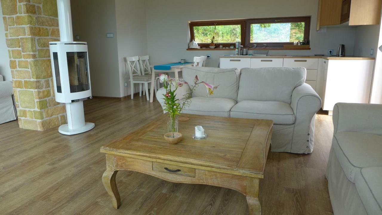Studio Na "Teczowym Wzgorzu" Suchacz Buitenkant foto